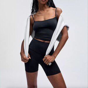 NEW: Lululemon Align HR Short